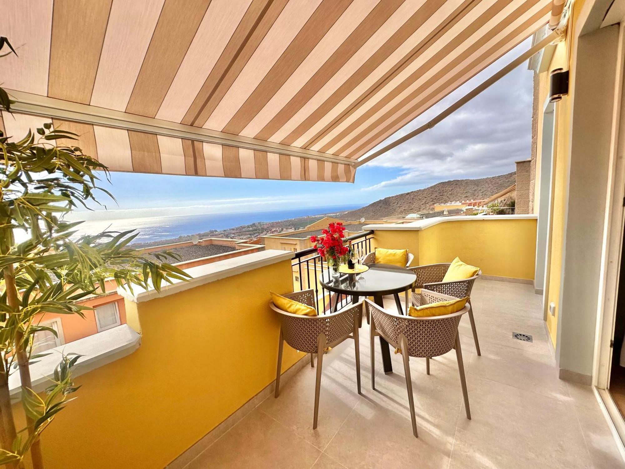 Sunshine Apartment With Sea Viev Costa Adeje  Εξωτερικό φωτογραφία