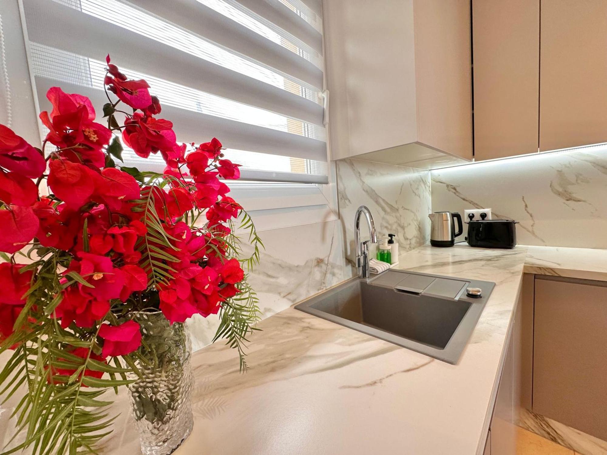 Sunshine Apartment With Sea Viev Costa Adeje  Εξωτερικό φωτογραφία